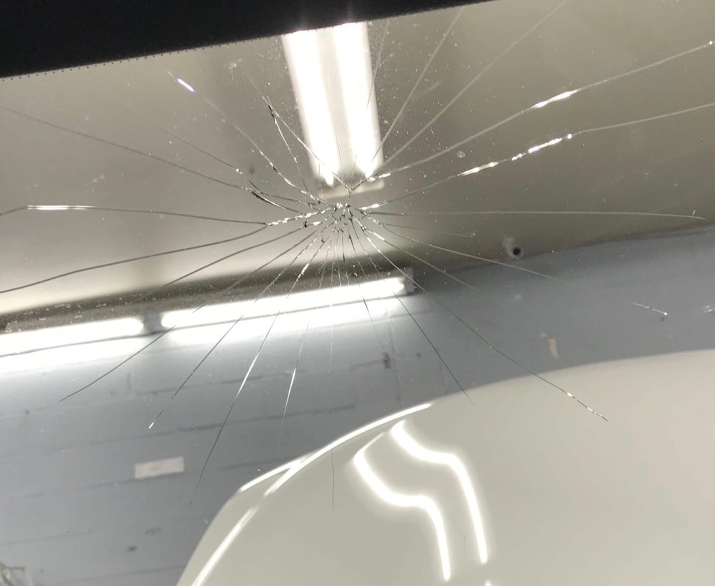 Mobile Auto Glass Replacement Fountain Hills AGD Auto Glass & Tint Co.