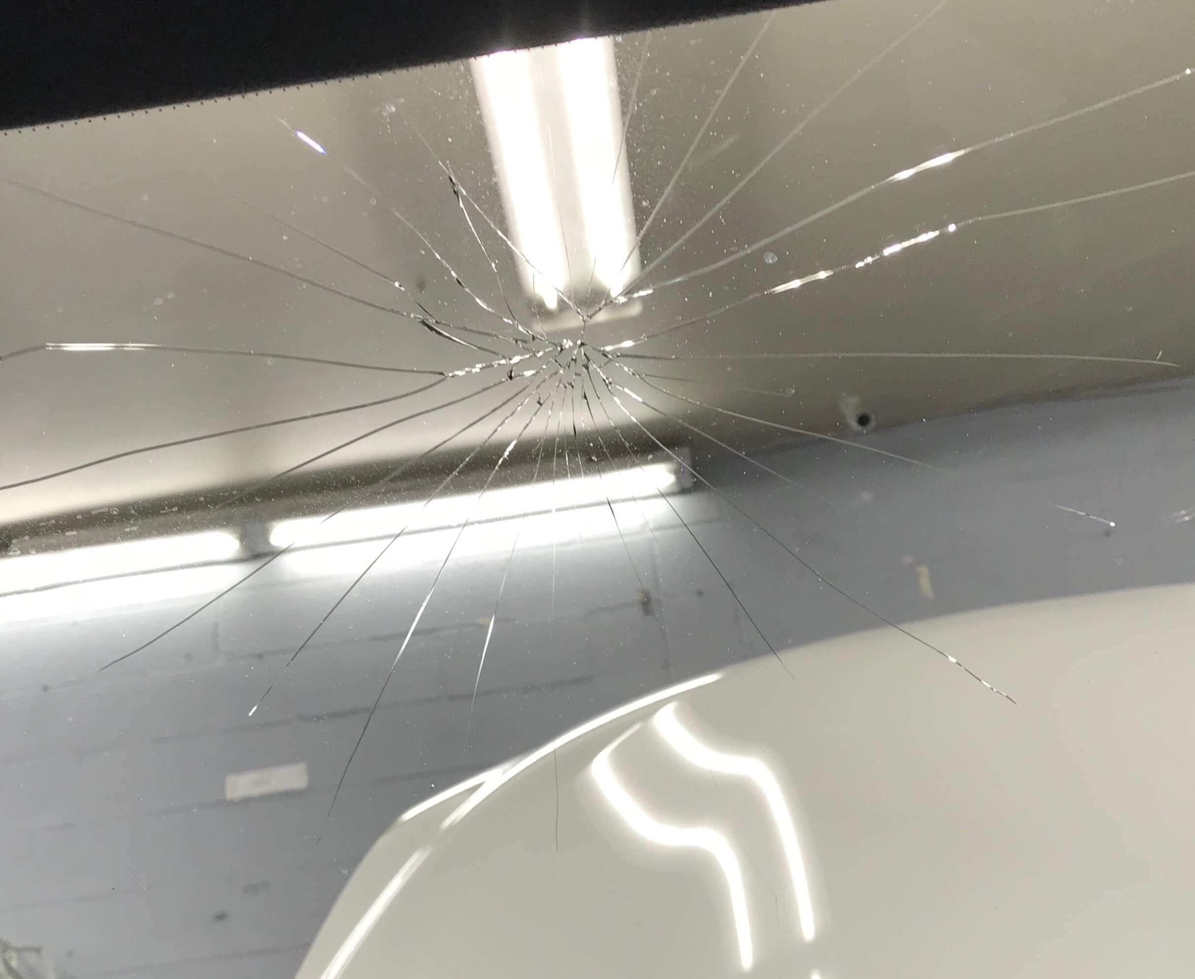 Mobile Auto Glass Replacement Fountain Hills AGD Auto Glass & Tint Co.