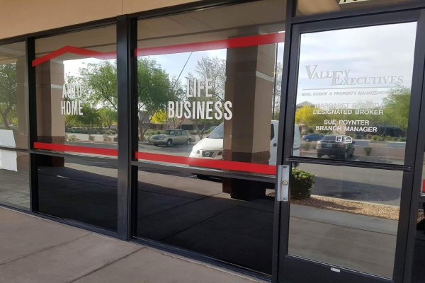 3 Benefits of Installing New Storefront Glass