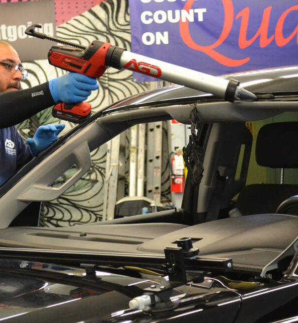 The AGD Peterbilt Windshield Replacement Process